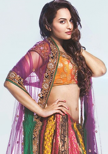 Sonakshi Sinha's item number in 'Rowdy Rathore'